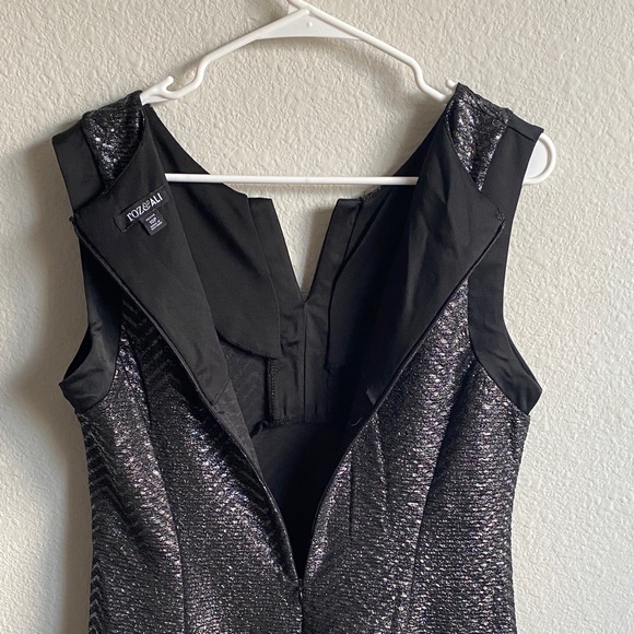 Roz & Ali Petite Shimmering Black Sleeveless Mini Dress - Picture 10 of 11
